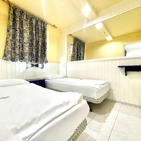 One Bedroom With Spectacular Views With Atlantic Ocean Apartment